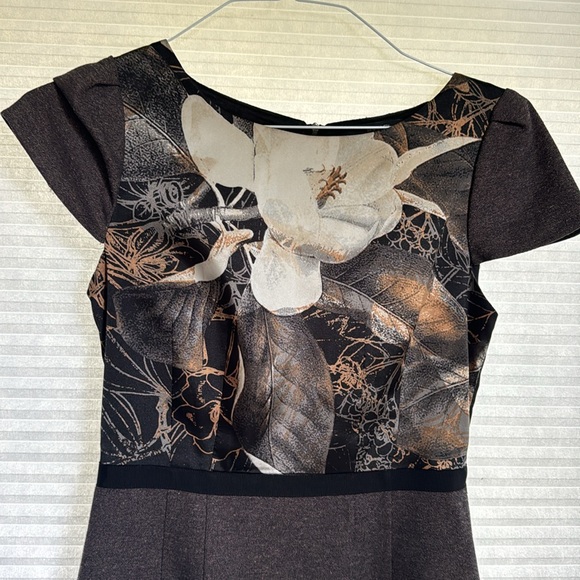 Gorgeous Tahari Dress - Picture 3 of 4